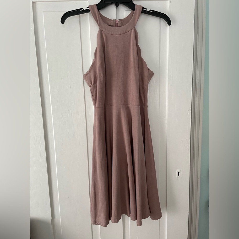 Altar’d State Mauve Scalloped Sleeveless Dress, size s. Gently used.